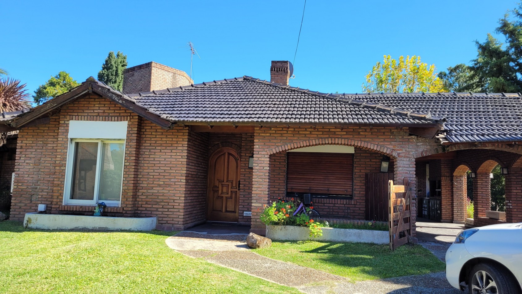 Casa a la venta en Country Las Lajas!