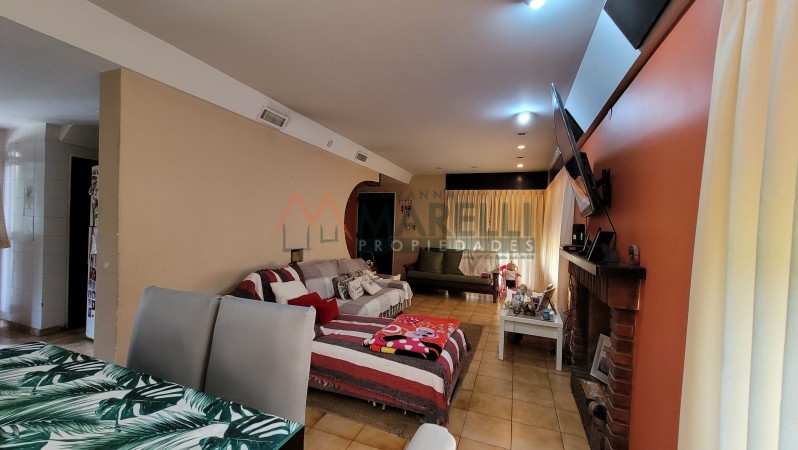 Casa a la venta en Country Las Lajas!