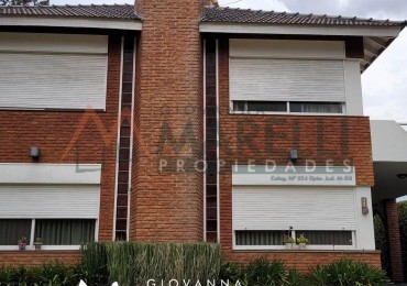Casa a la venta en Country Las Lajas!